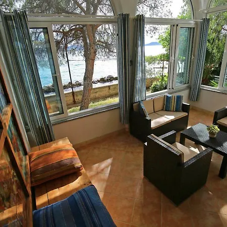 Seafront Beach Apartment - Directly At The Beach Zadar Exterior photo