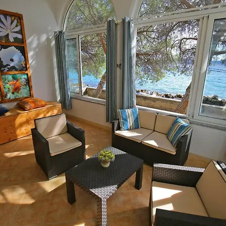 Seafront Beach Apartment - Directly At The Beach Zadar Exterior photo